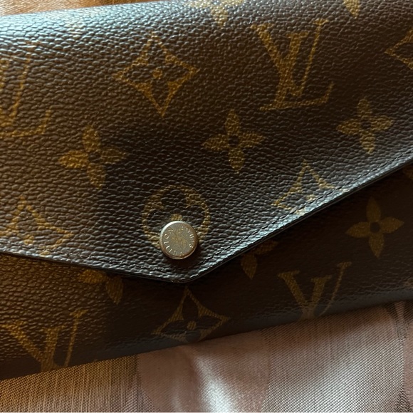 LOUIS VUITTON MONOGRAM SARAH LONG WALLET CLUTCH - Picture 10 of 16